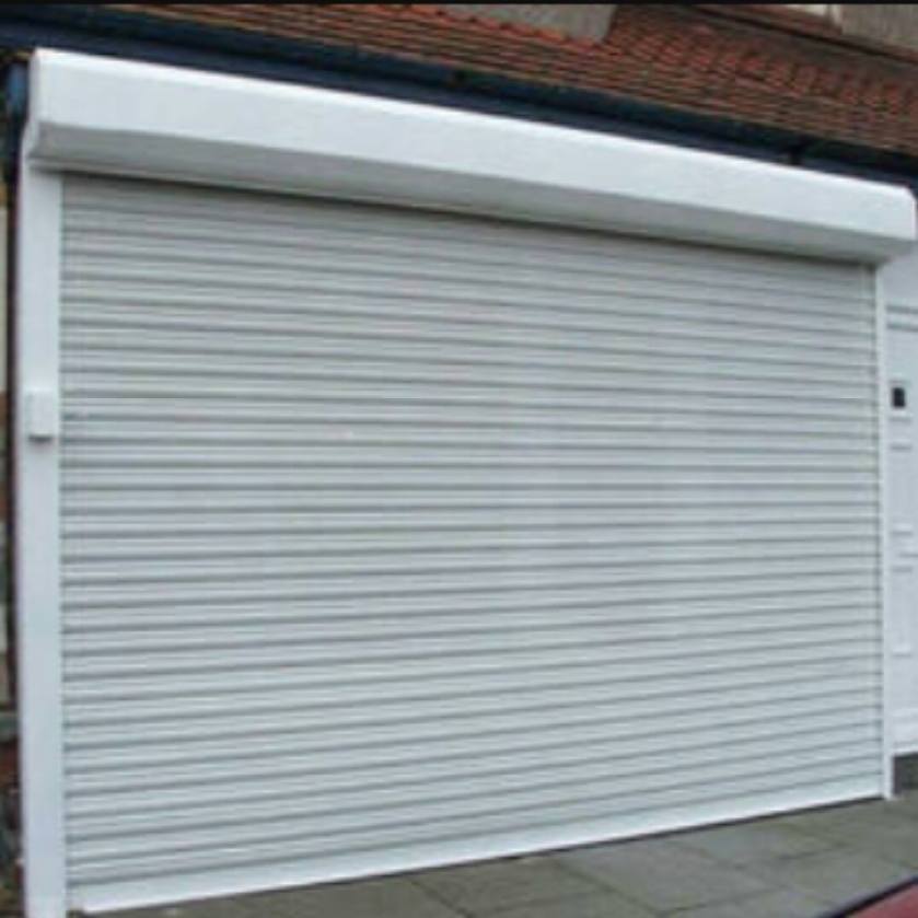 Portón color blanco