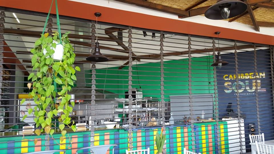 También reparamos cortinas metálicas y portones eléctricos en todo Costa Rica