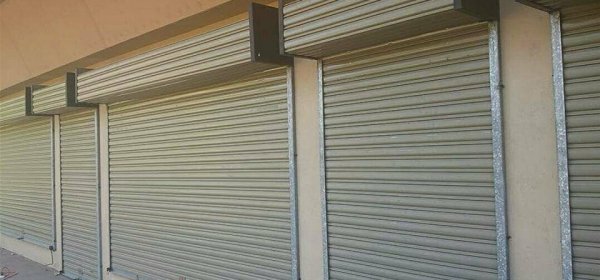 Instalación y reparación de cortinas metálicas