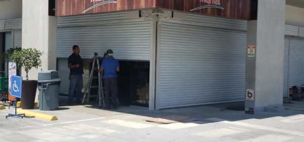 cortina-metalica-en local comercial