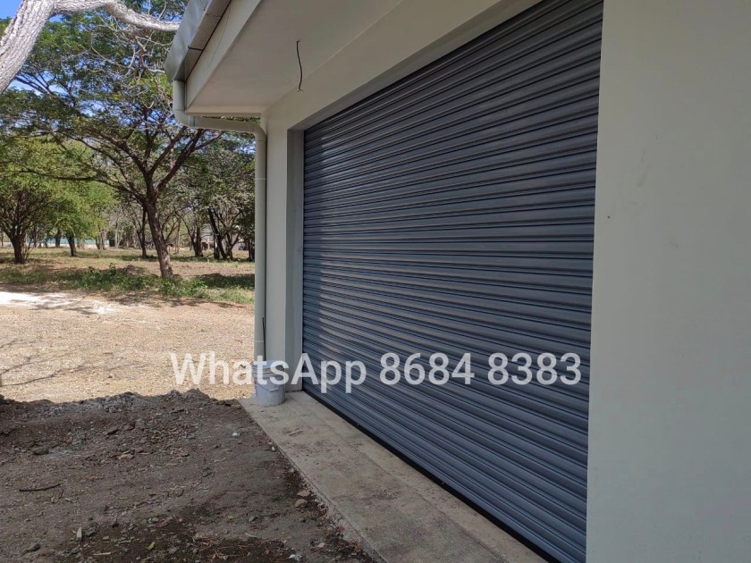 cortina-enrollable-para-casas