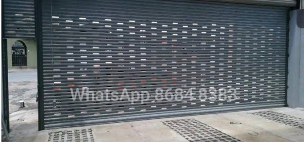 cortina-metalica-residencial-interna-cobertor-de-motor