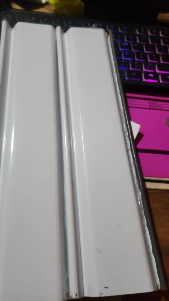 lamina-para-cortina-metalica-color-blanco-galvanizado-aluminio